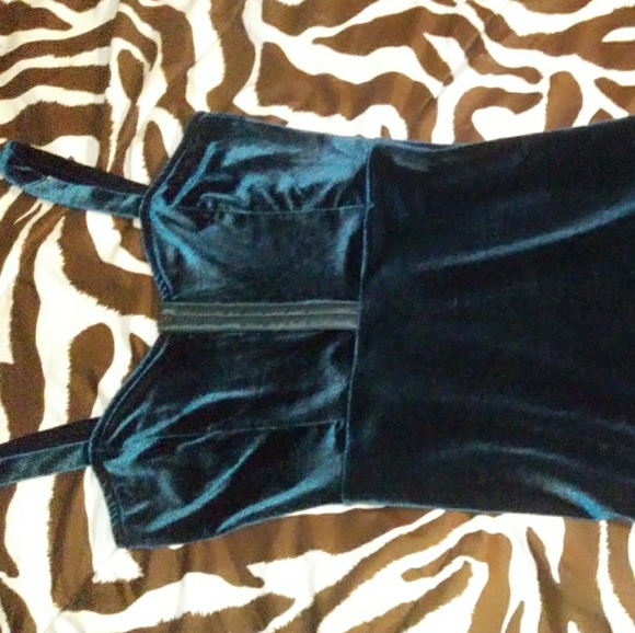 Dark teal velvet mini dress - Picture 2 of 8